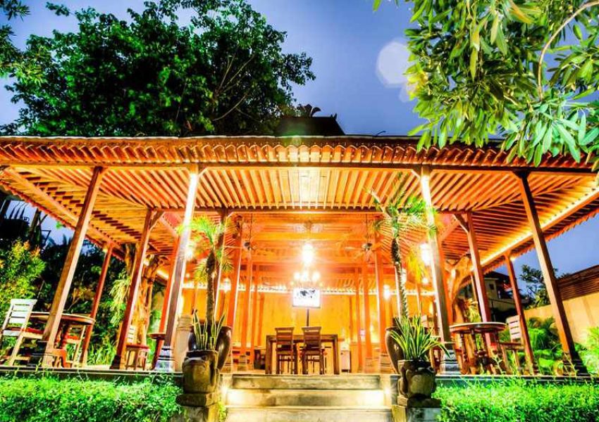 Javana Royal Villas Seminyak4
